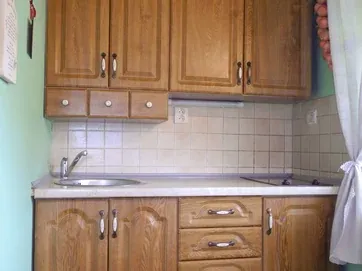Plne vybavená kuchynská linka